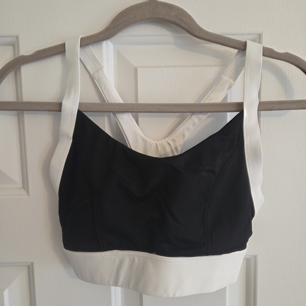 Abercrombie & Fitch Black and White Sports Bra